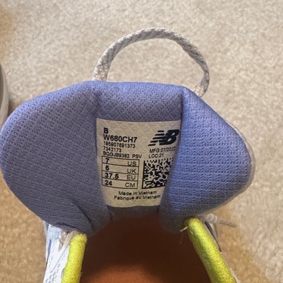 New Balance White Gray Neon Yellow Women's Sneakers - Picture 5 of 5